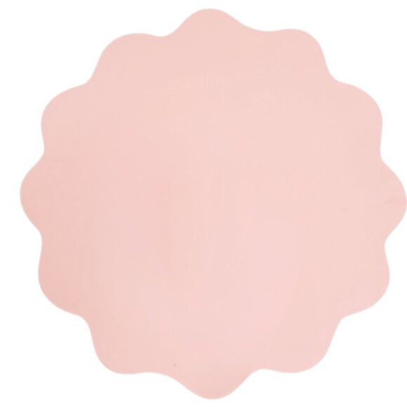 Blush Pink Scalloped Lacquerware Placemat (Set of 4) - Picture 2 of 3